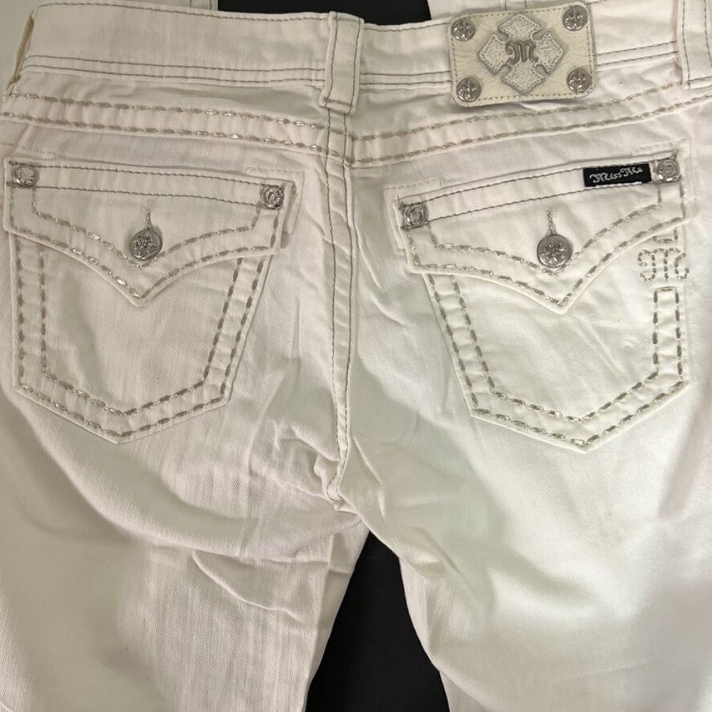 Miss Me **Off Wite Jeans** Size  28** Boot Cut